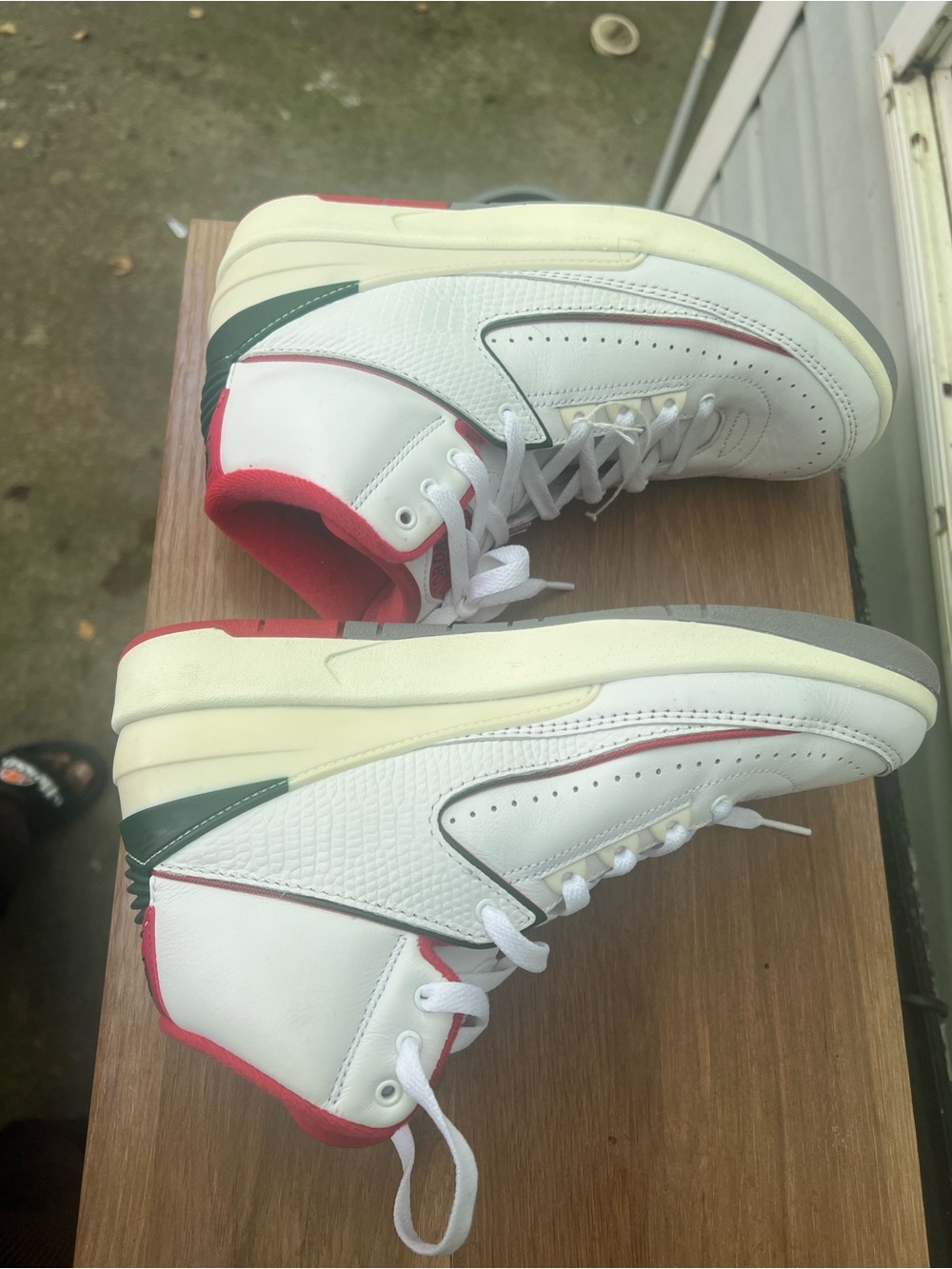 Air Jordan 2 Retro “Origins”  Size 7Y